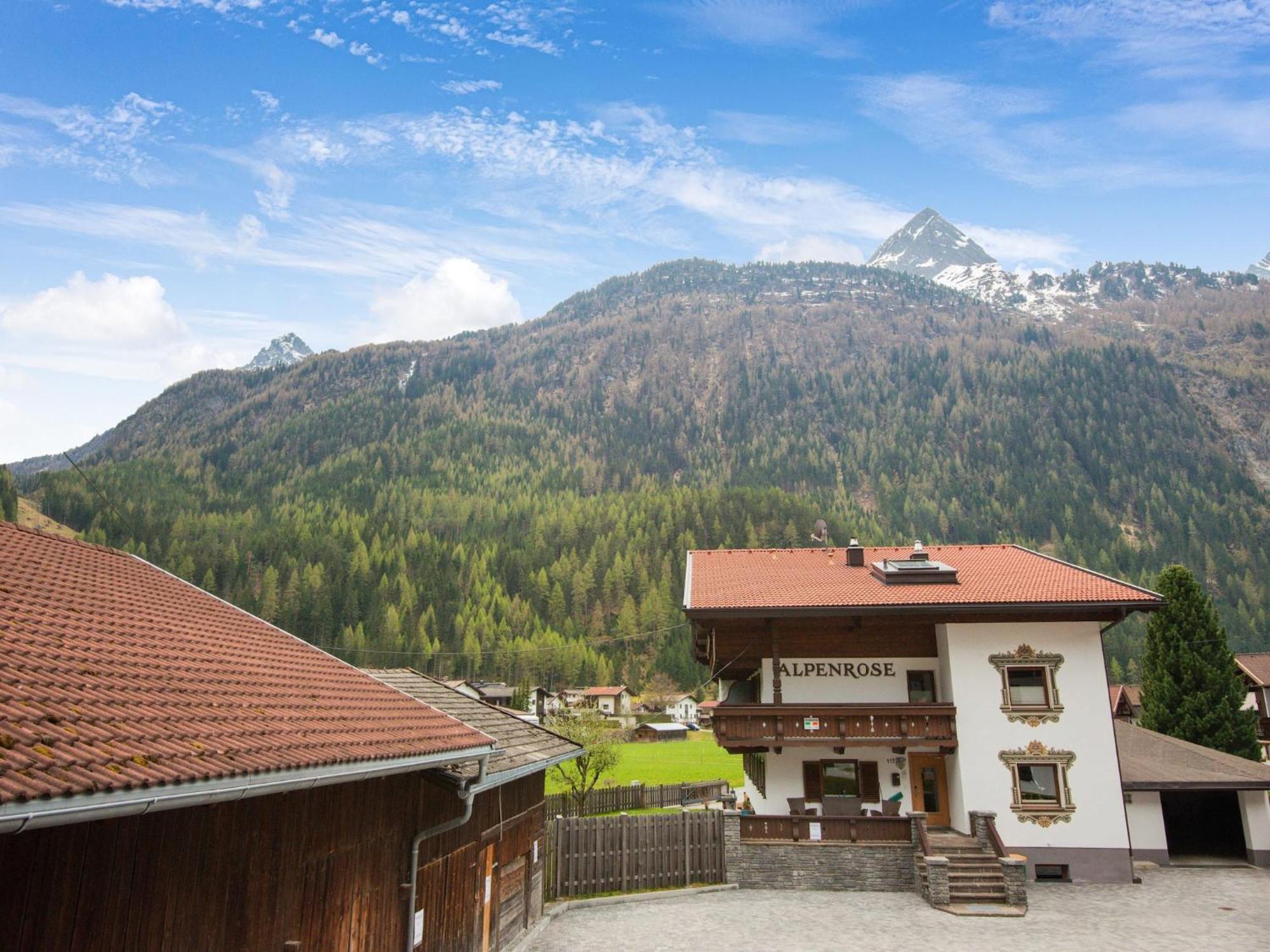 Comfortable Apartment In L Ngenfeld With Ski Storage Längenfeld Kültér fotó